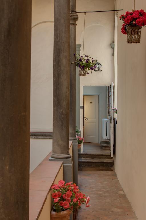 Residenza D'Epoca Borgo Albizi Hotel Firenze Bagian luar foto