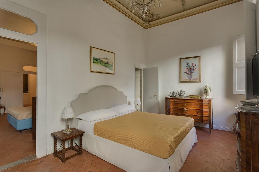 Residenza D'Epoca Borgo Albizi Hotel Firenze Bagian luar foto