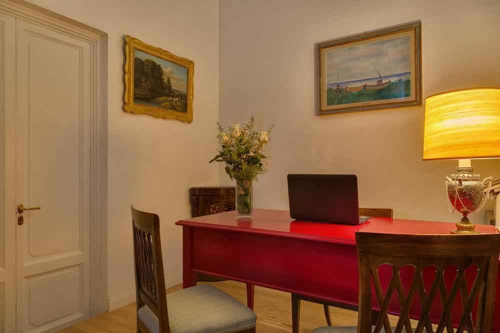 Residenza D'Epoca Borgo Albizi Hotel Firenze Bagian luar foto