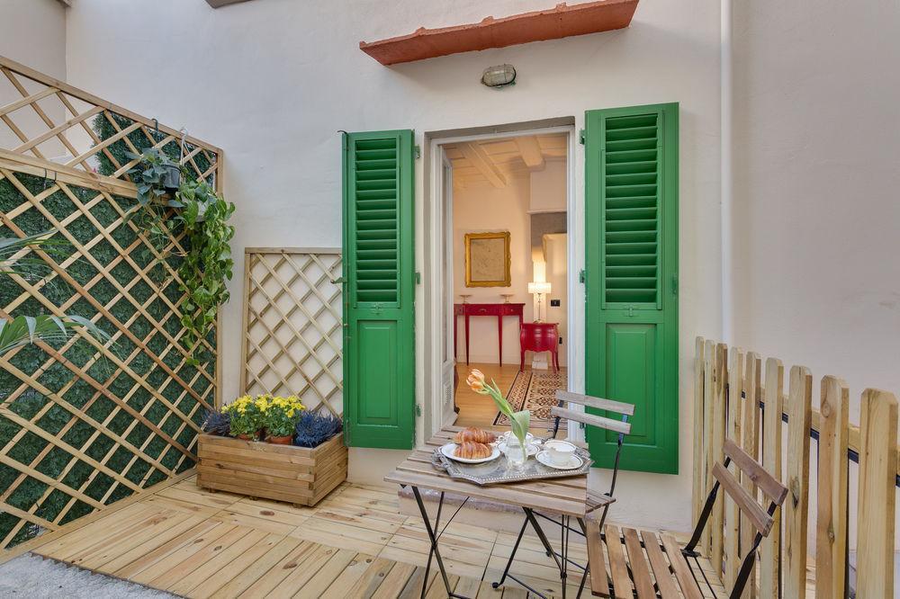 Residenza D'Epoca Borgo Albizi Hotel Firenze Bagian luar foto